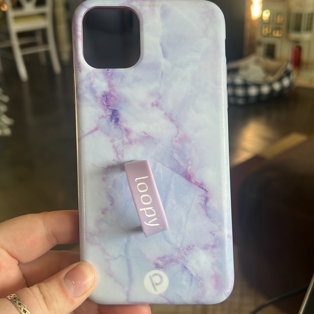 IPHONE 11 MAX PRO LOOPY CASE
